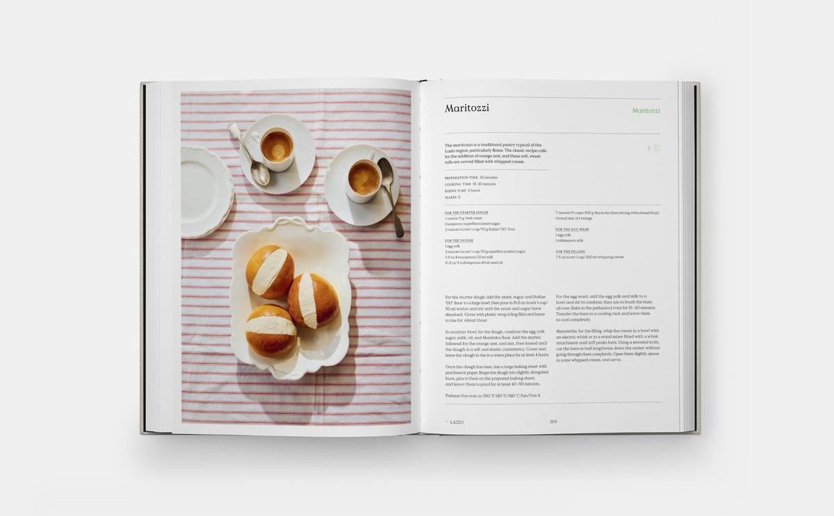 The Regional Italian Cookbook: Recipes from the Silver Spoon