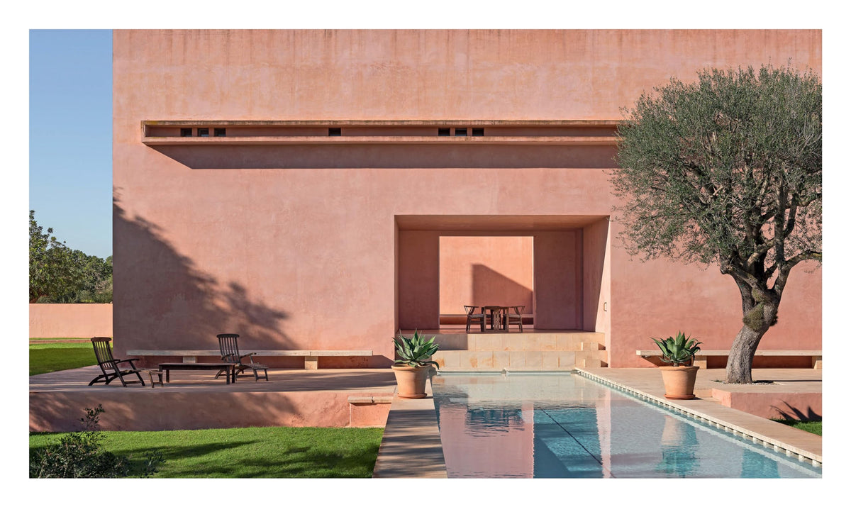 SOL: At Home in Mallorca
